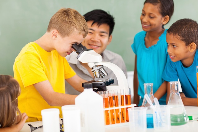 kids working in class