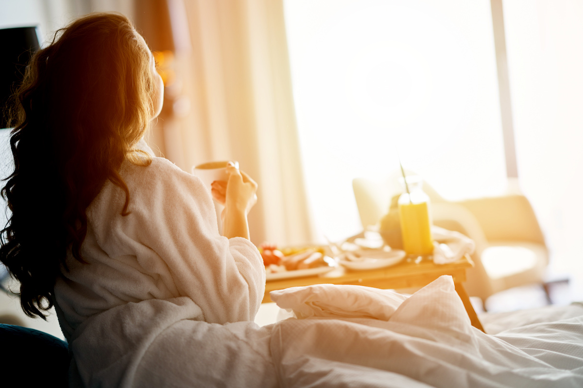 breakfast-in-bed-mom